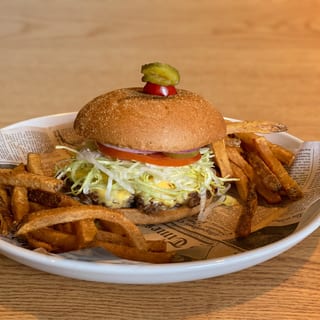 Flips Famous Big Cheesy Burger (Copy)