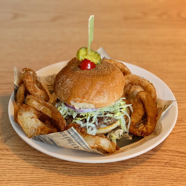 Flips Original Burger.